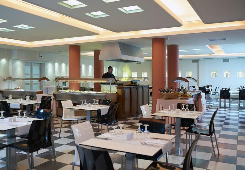 Afroditi Venus Beach Hotel & Spa
