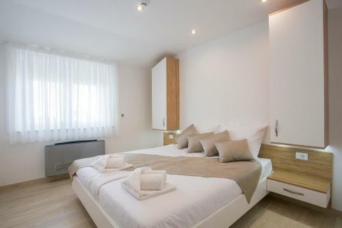 Adrion Aparthotel