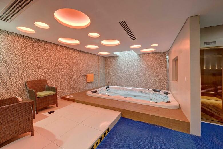 Hotel Al Khoory Atrium