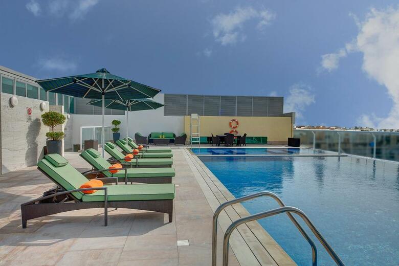 Hotel Al Khoory Atrium