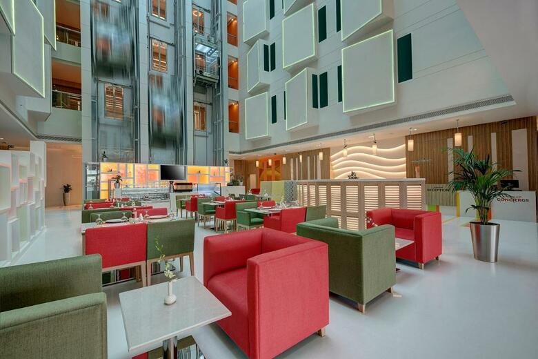 Hotel Al Khoory Atrium