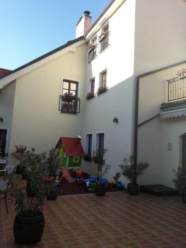 Hostal Hotel Sebastian U Hoffera