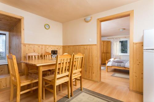 Albergue Apartments Zdiar