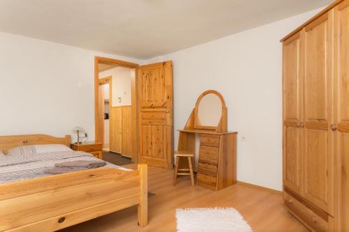 Albergue Apartments Zdiar