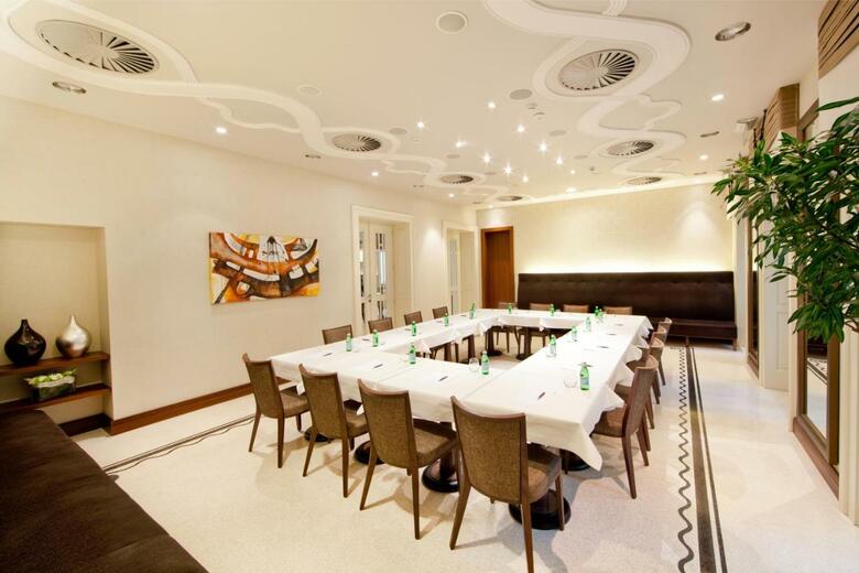Roset Boutique Hotel
