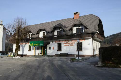 Apartments & Rooms Lipa
