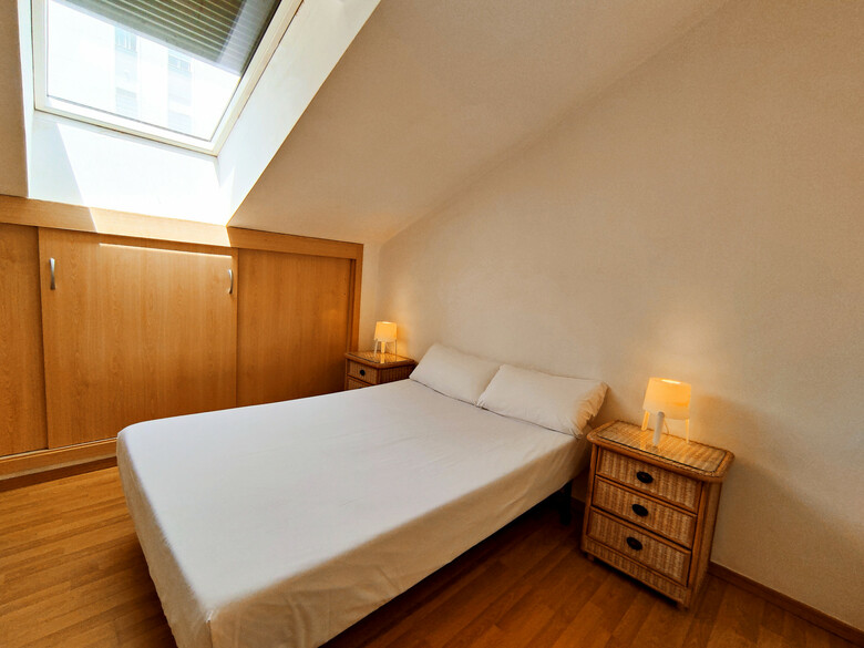 Apartamento Gand�a Universidad 3000