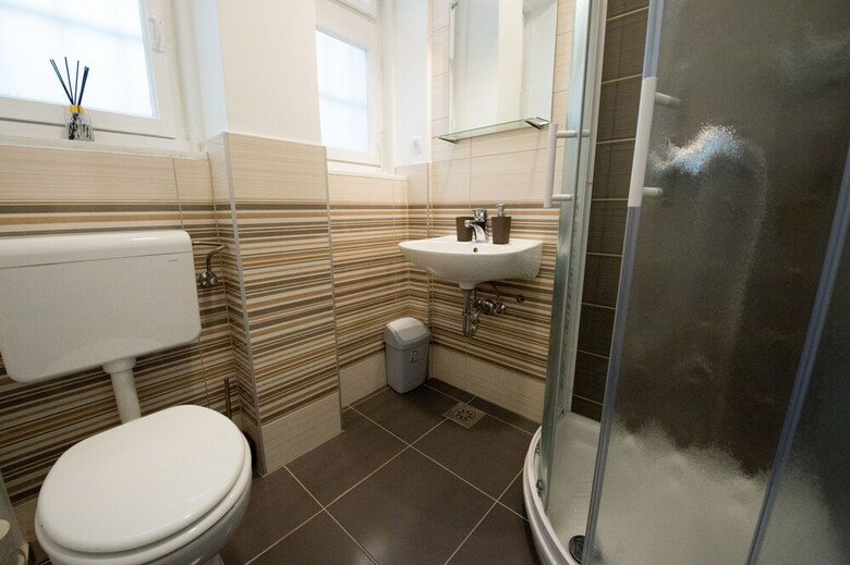 Hostal B&B Vila Teslova