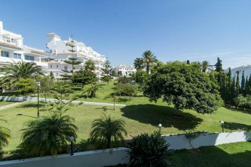 Cl-spectacular 1 Bedroom Apartment