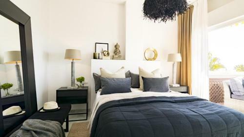 Cl-spectacular 1 Bedroom Apartment