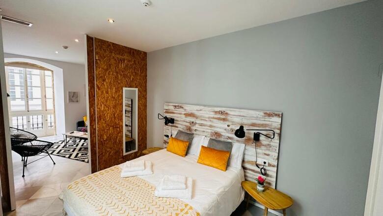 Apartamentos Gadir Centro