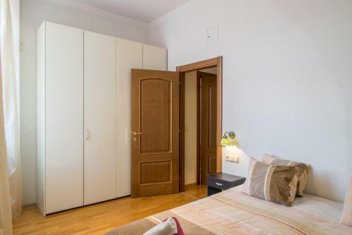 Parkers Boutique Apartments - Old Town Square