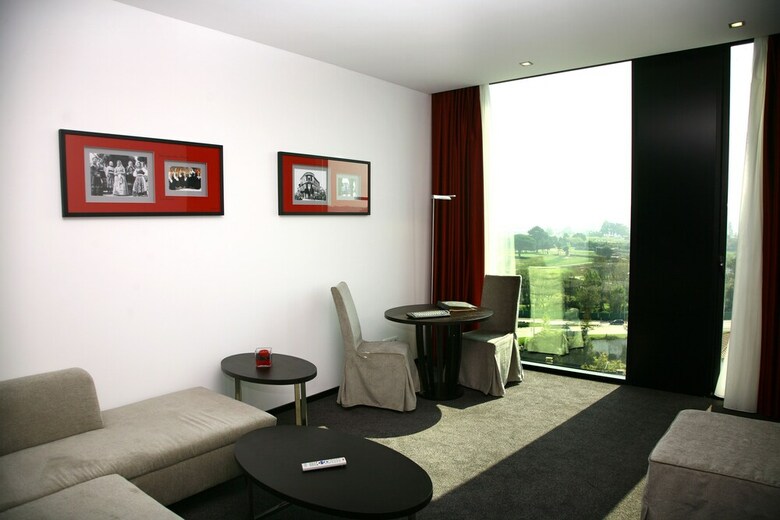 Axis Viana - Business And Spa Hotel