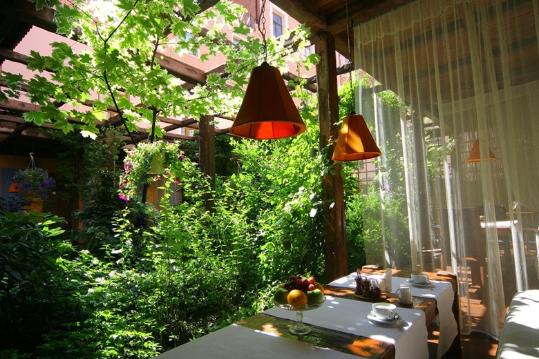 Alexander House Boutique Hotel