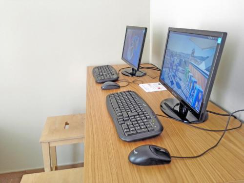 Alcazaba Premium Hostel