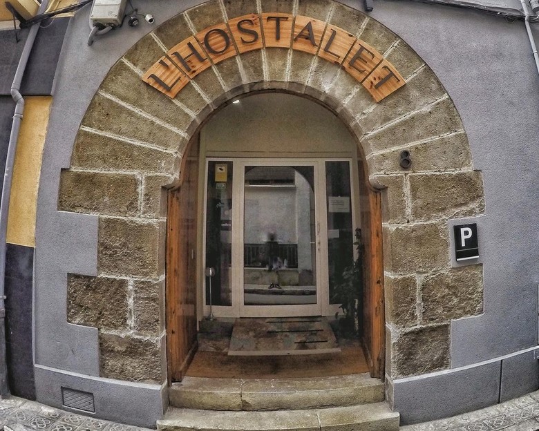 Hostal L�hostalet D�arenys De Mar