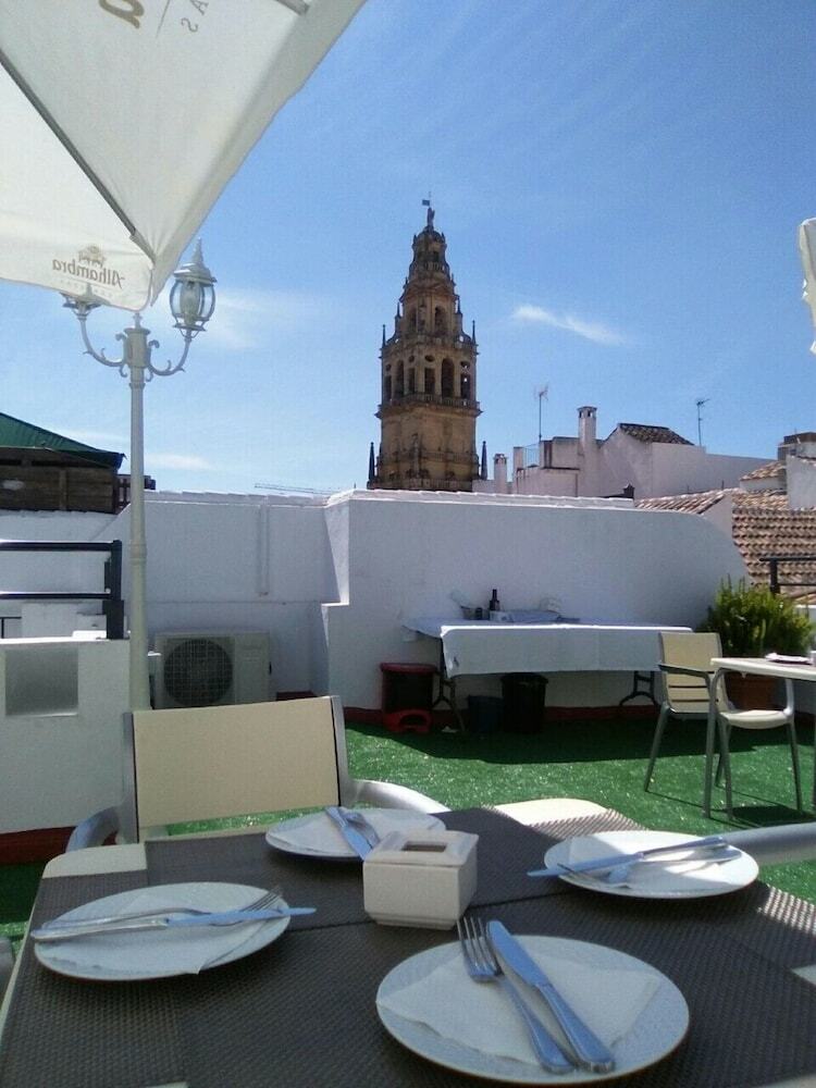 Apartamentos C�spedescinco