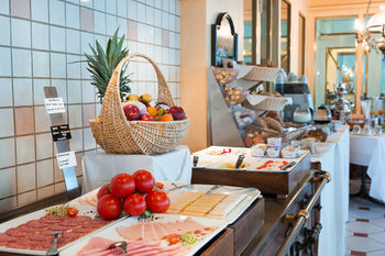 Hotel Fly Away Zurich Airport