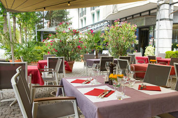 Hotel Fly Away Zurich Airport