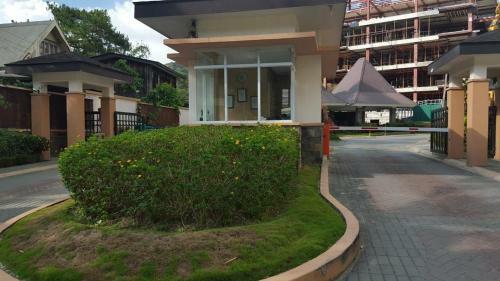Apartamentos Goshenland Condominium
