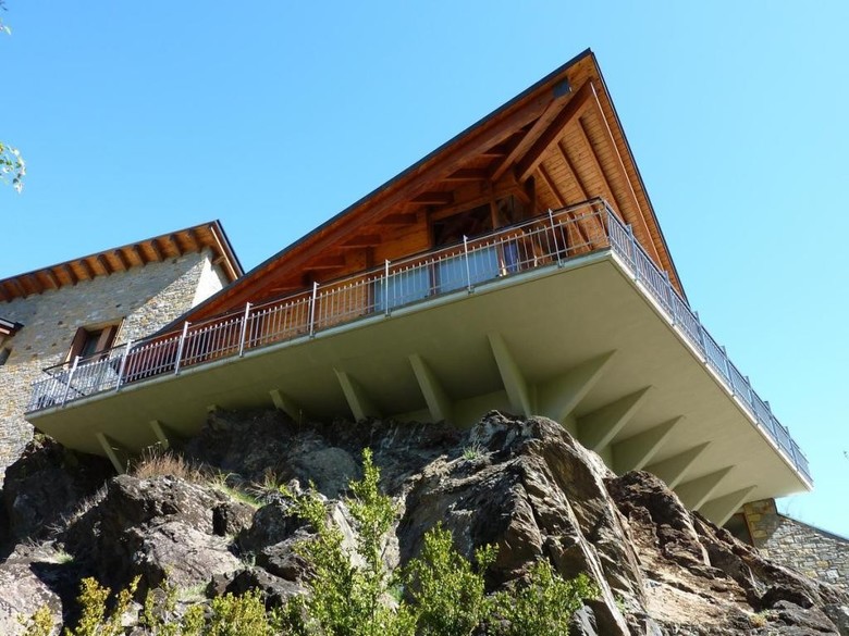 Agroturismo La Llardana