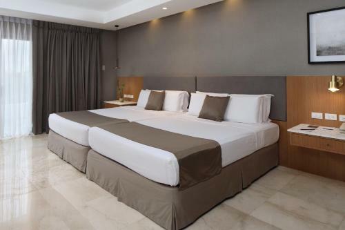 Hotel City Garden Suites