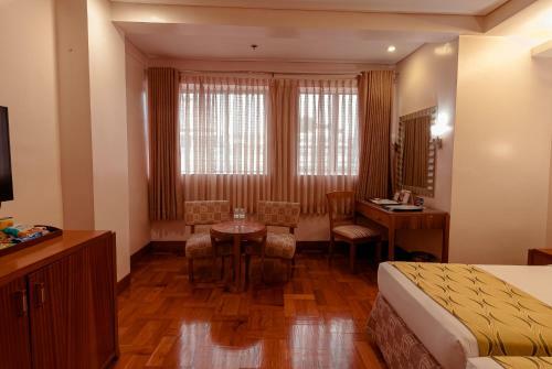 Hotel City Garden Suites