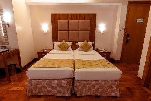 Hotel City Garden Suites