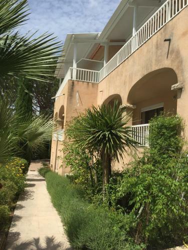 Apartamento Villa La L�zardi�re