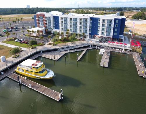 Hotel Springhill Suites Orange Beach At The Wharf