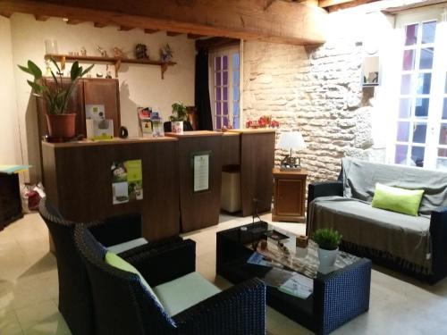 Hotel H�tel-restaurant De L'ecluse 79
