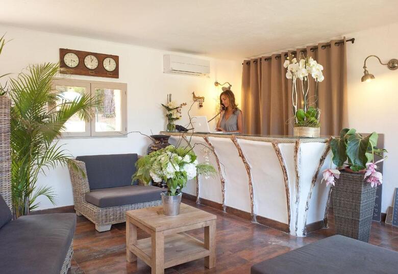 Hotel H�tel Ambassador Palombaggia