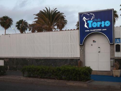 Hotel Club Torso Gay Men Only