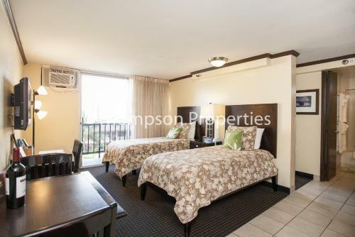 Bamboo Waikiki Apartment