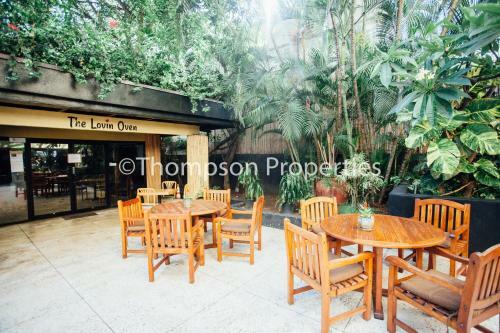 Bamboo Waikiki Apartment