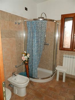 Bed & Breakfast Luana Inn Airport