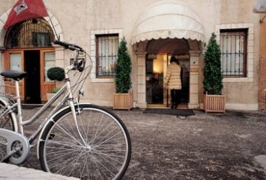 Hosting Culture Hotel Accademia