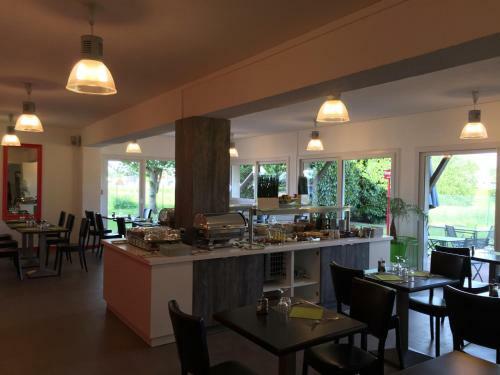 Best Hotel Rouen Est / Val De Reuil