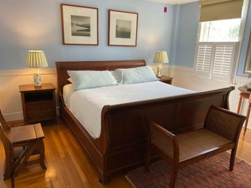 Posada Howland House Inn