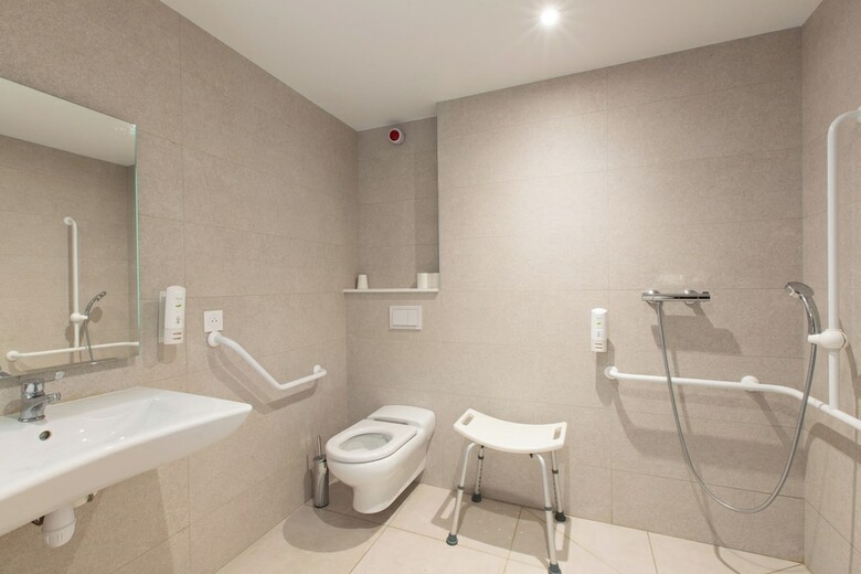 Hotel Kyriad Direct Dijon Sud - Chenove