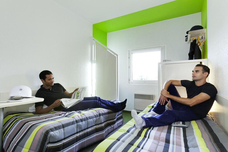 Hotel Kyriad Direct Dijon Sud - Chenove
