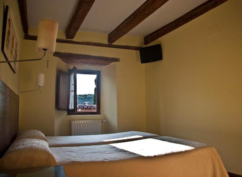 Hostal Hospederia Porta Coeli