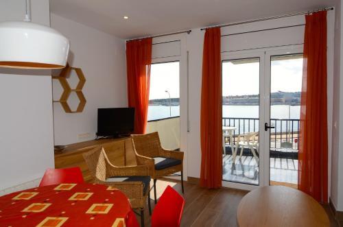 Apartamentos Passeig Del Mar