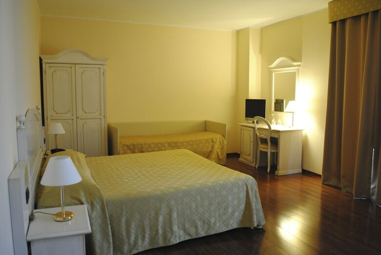 International Hotel Iseo