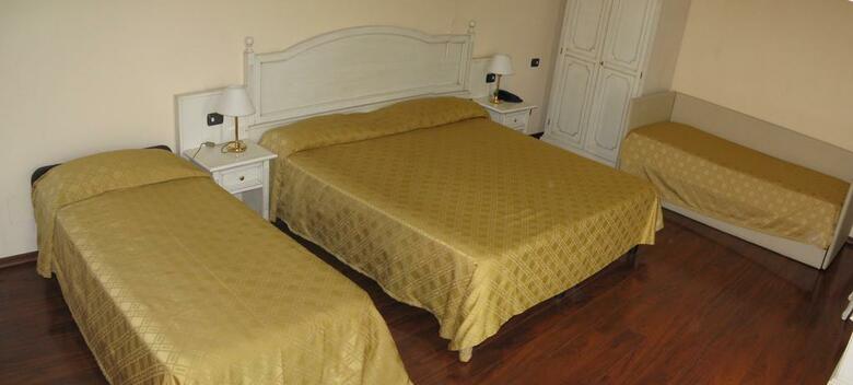 International Hotel Iseo