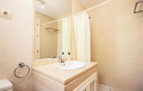 Apartment Avd. De Los Alisos Blq.