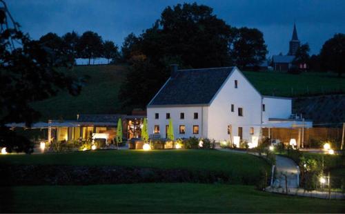 Bed & Breakfast Aux Berges De La Bel