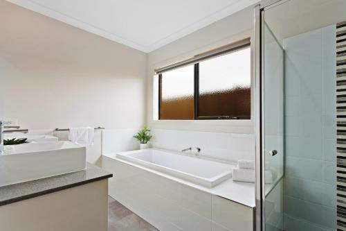 Point Cook Villas - Melbourne