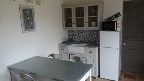 Hostal Mas'xime