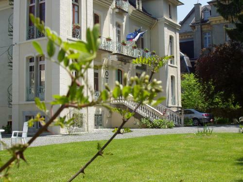 Hotel H�tel Castel De La Pique